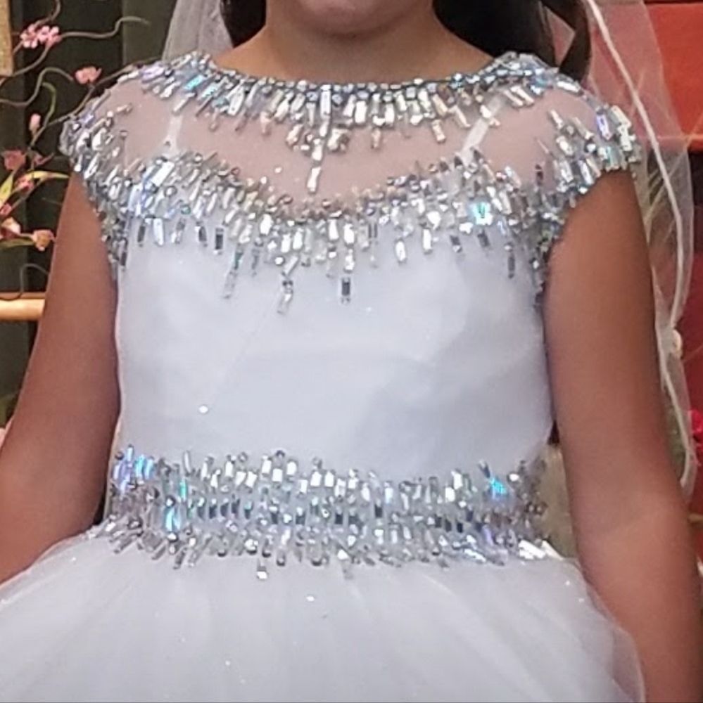 Calla Formal Dress First Communion - Picture 2 of 8